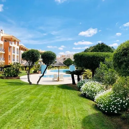 Casa Sol Corcovada Албуфейра